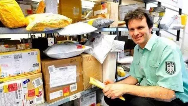 美国海关查获9000双莆田鞋，假鞋横行的时代，如何辨别真假？