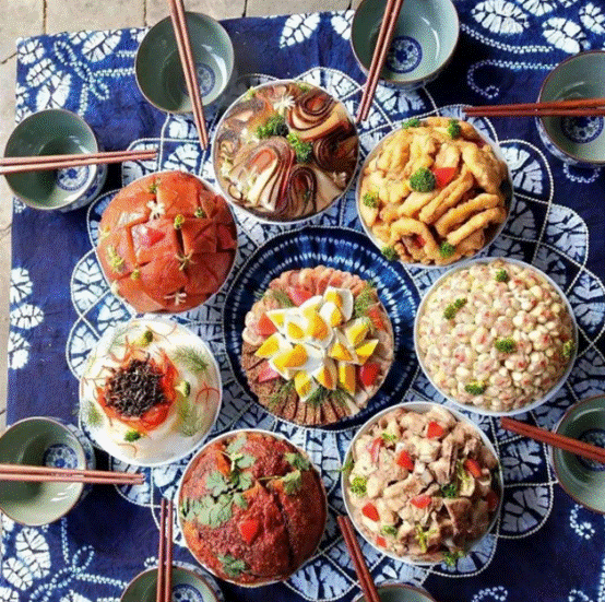 《白族美食屋》:白族五香拼盘,白族八大碗当中唯一的凉拌菜