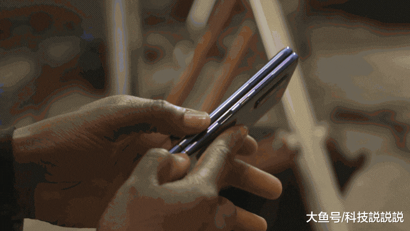 这次三星的创新真是猛,galaxy fold用的保护膜也有大学问!