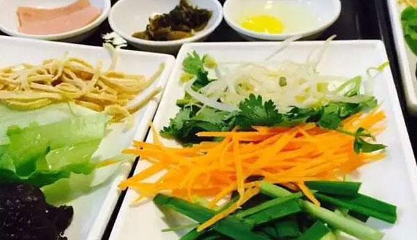 多吃蔬菜对身体好 但有一些蔬菜吃错了 不仅伤肾伤肝还易致癌 美食资讯 八戒游戏
