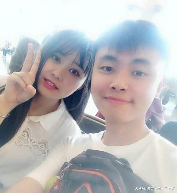 女死道发红包能力和她聊天的准确答复
