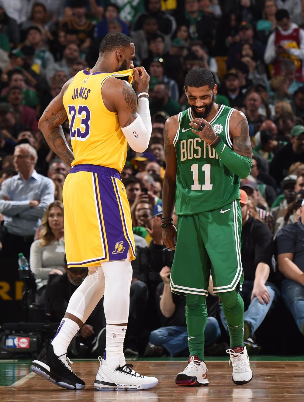 湖人129-128绝杀险胜凯尔