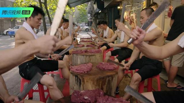 立异形式、发力情怀,“风味”IP借都会文明春风出海?