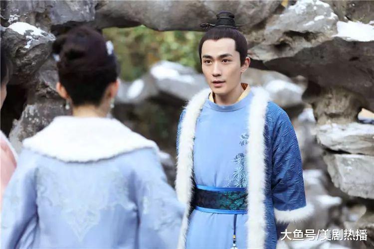 和赵丽颖粉丝互撕后, 因一句吐槽, 朱一龙粉丝和火箭少女又互撕起来