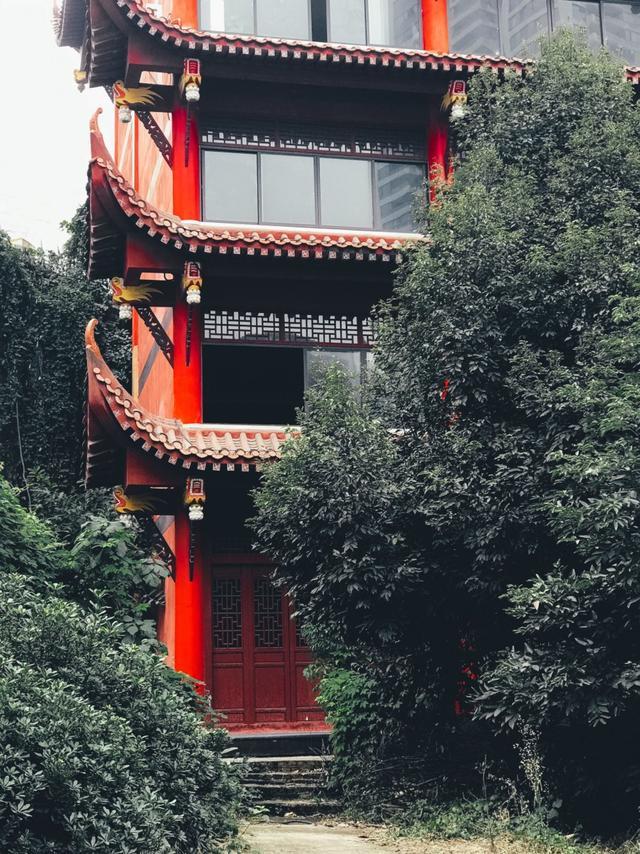 重庆平易近宿 | 相逢朝天门江景影院房