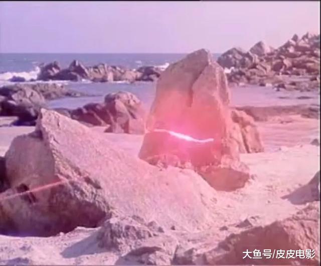 39年前,国产第1部科幻片上映,那片的造诣,抵过2个《飘流天球》