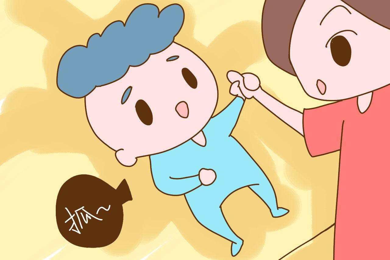 宝宝一出生就会“走路”? 医生: 是真的, 他们会的比你想象中要多