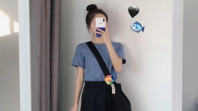 最适合学生党的几套夏季清爽穿搭，舒适、休闲更好看