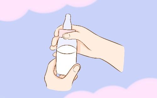 冲奶粉方式不正确会影响孩子健康，这4种方式你尽量避免