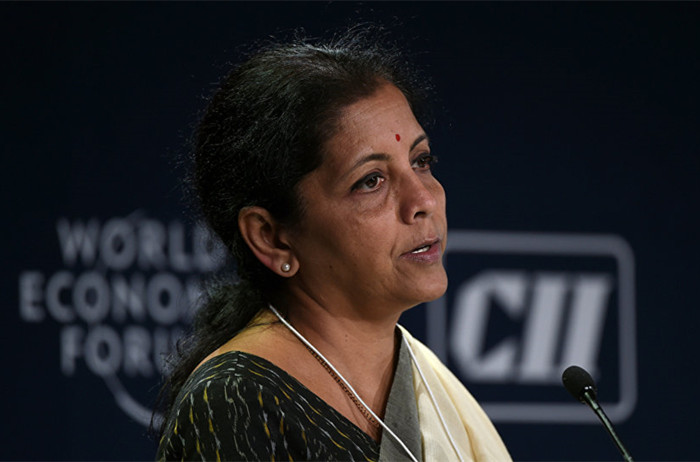 近期，美国警告了那些从俄罗斯购