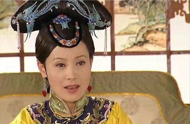 63岁的邬倩倩痴迷整容,成这个样子!她都比她好看
