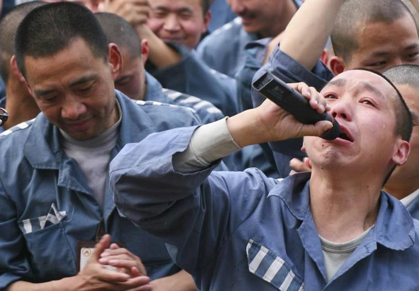 如果犯人被判注射安乐死,注射后却没死,该怎么办?万万