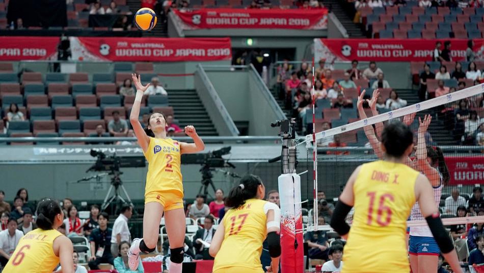 全胜夺冠！中国女排3：0阿根廷女排，致敬中国70周年生日