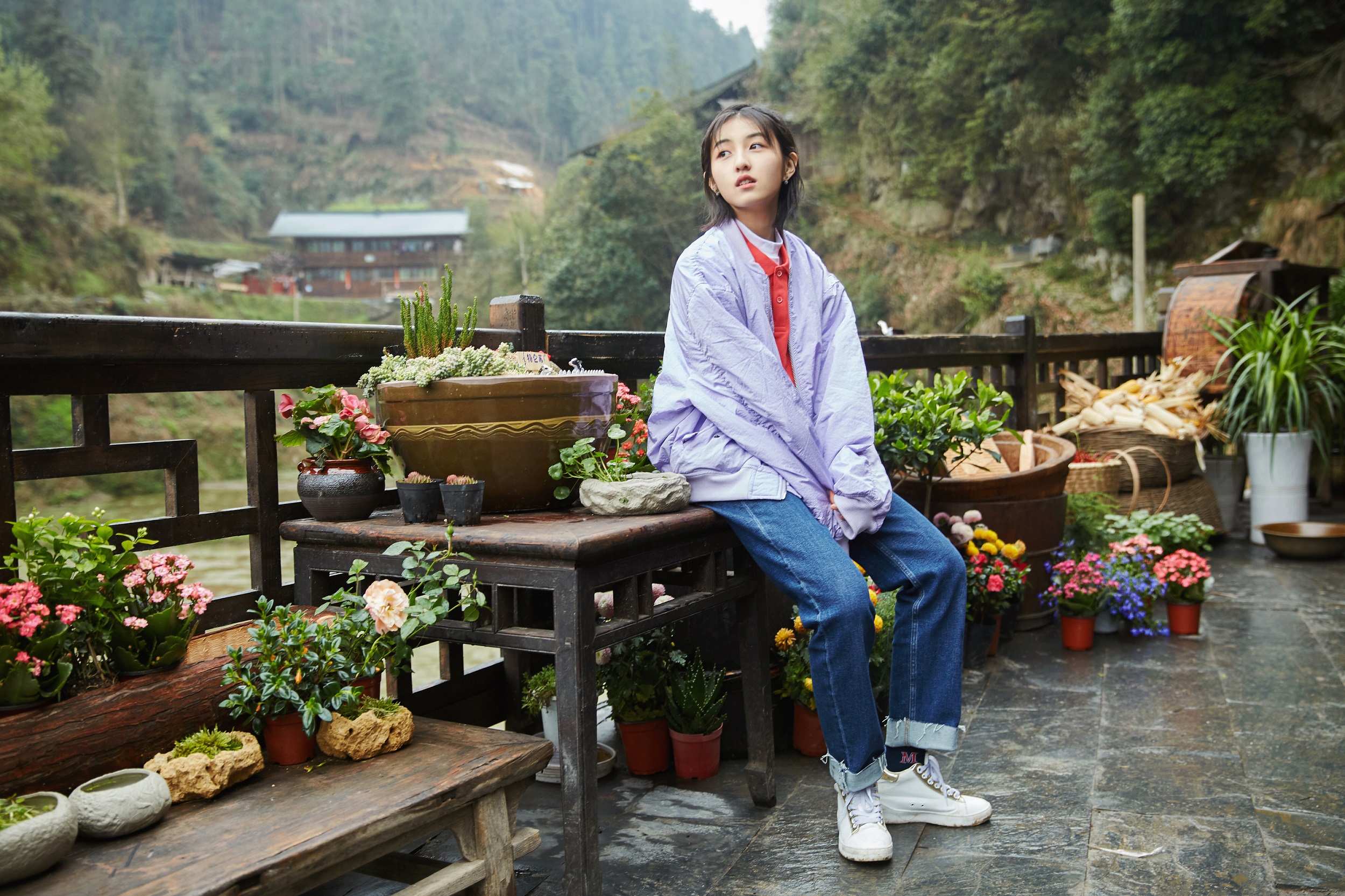 张子枫正式加盟向往的生活解锁蘑菇屋常驻嘉宾新身份