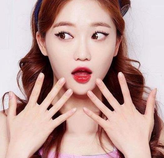 化妆品真的太重要了 小众化妆品也能化出高级感 娱乐资讯 八戒游戏