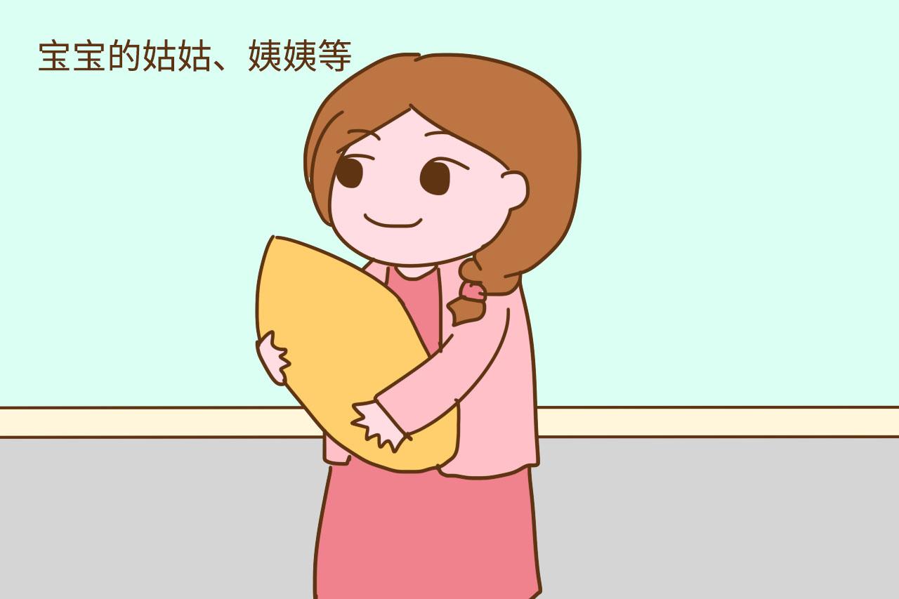 宝宝出生后谁抱着回家合适? 还是讲究点好, 父母大意只能娃遭罪
