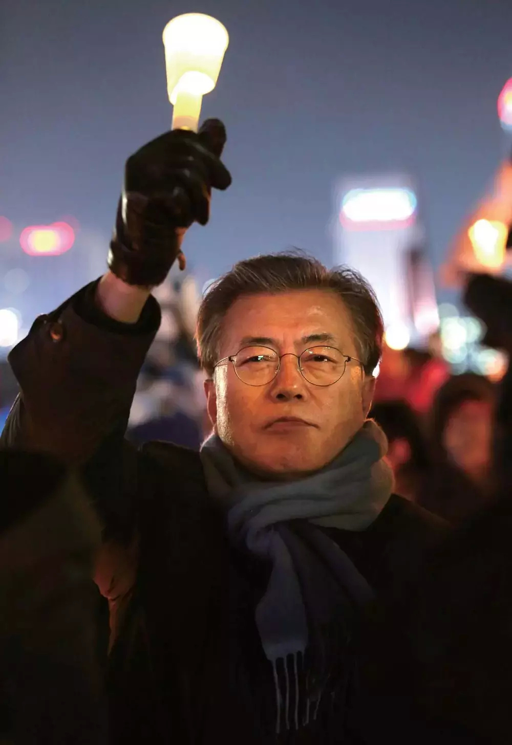 文在寅自传《命运》解读