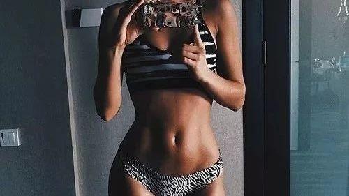 87306a74e72d47cbb0cdb6c10b113a99.jpg