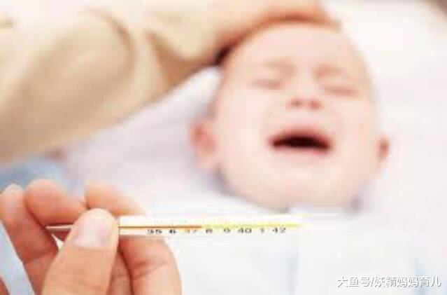 宝宝感冒发烧, 是该捂还是该散? 婴儿疾病护理10个小技巧