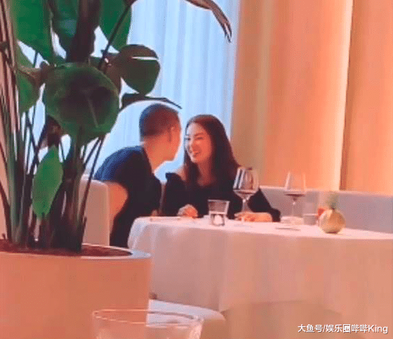 网传张雨绮袁巴元张钱豪三人同游,袁巴元张钱豪二人热