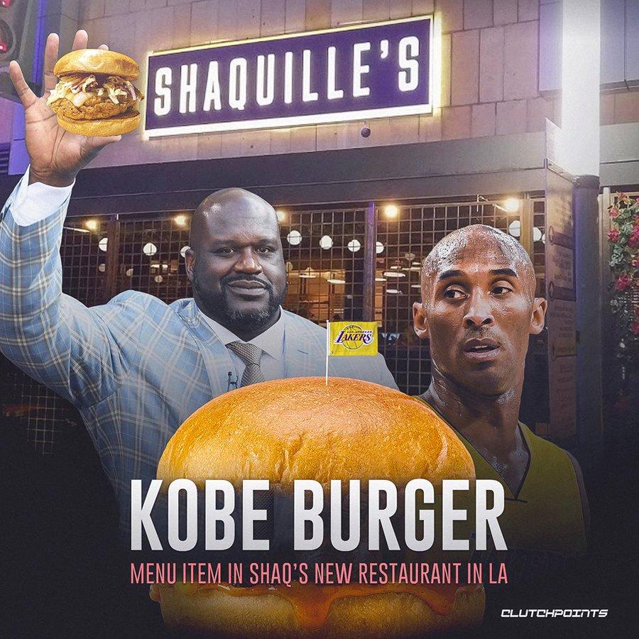 奥尼尔在洛杉矶的一家餐厅内，菜