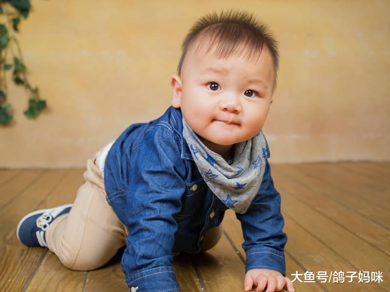 正确使用背巾背带，空出双手轻松育儿，外出最佳帮手！