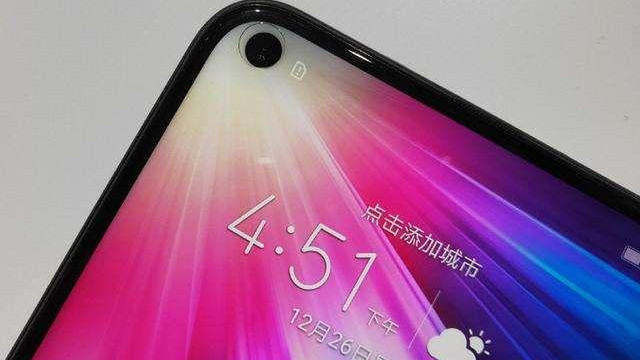 被厂商玩烂了的“全面屏”，到底那种才是未来？