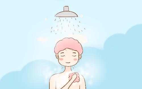 孕妈洗澡时, 要尽量避开这3个雷区, 小心影响胎宝健康