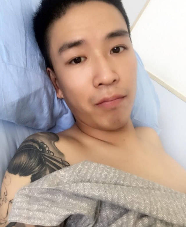 盘点快手家暴女友的三大网红,刘一手第三,前两位已被封杀!