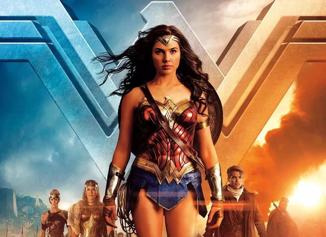 《神奇女侠1984》预告片惊现美国队长的盾牌,漫威要与dc电影联动?