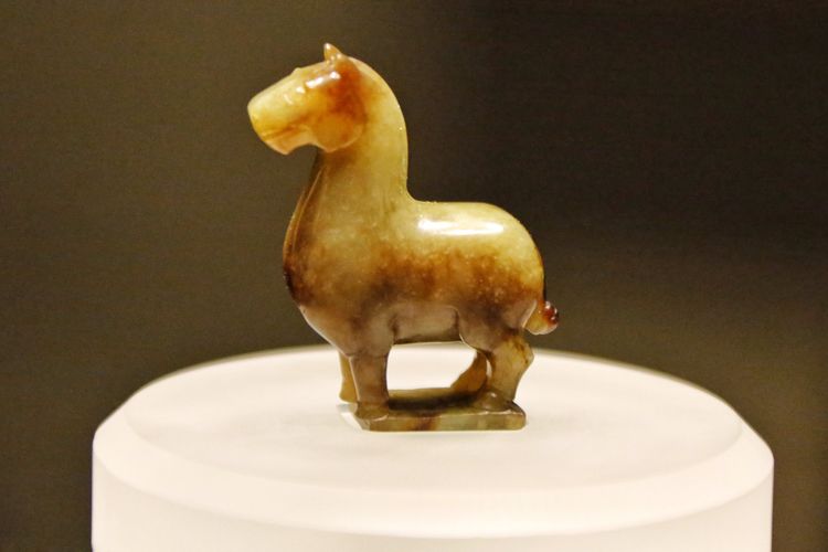 孔子博物馆藏品鲁国故城出土文物"黄玉马".