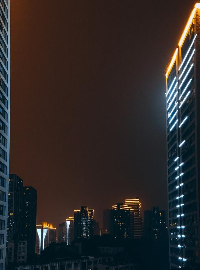 重庆平易近宿 | 相逢朝天门江景影院房