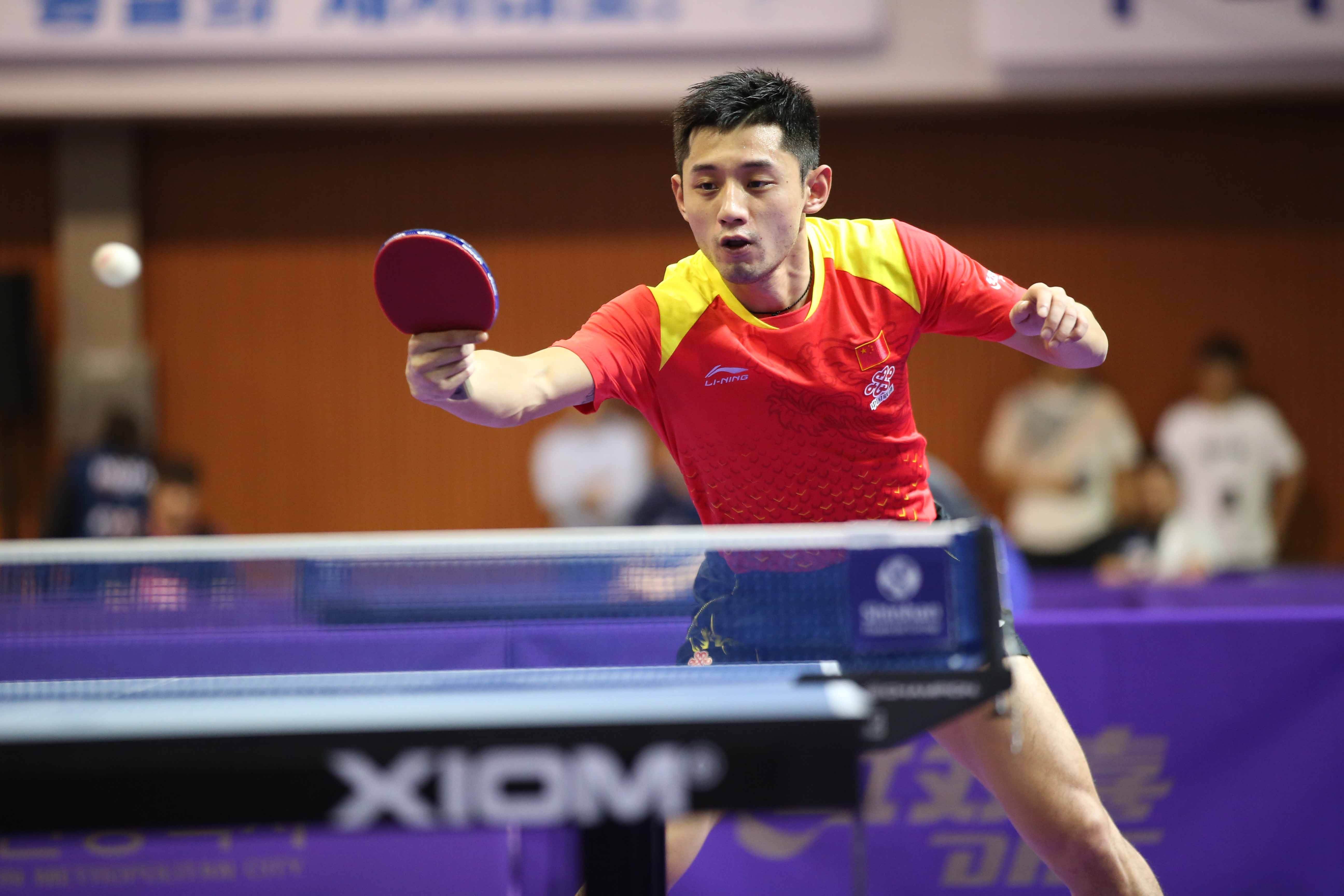 其实我挺喜欢国足的。你看看人家