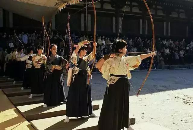 娱乐新闻