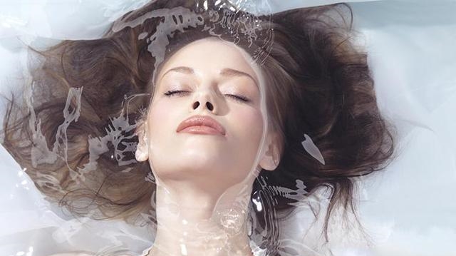 女人在秋季皮肤补水保湿要做到位 这样才能让各种问题肌远离你 科技资讯 娱乐新闻网