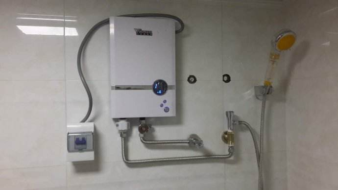 “即热式热水器”方便还没人用? 这“3点”告诉你, 是真的不实用!