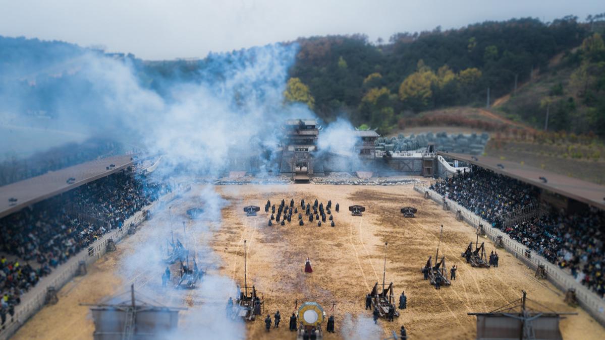 去华中最大草原，与万人露营，看小姐姐汉服秀和国内少有大型战马实景演出