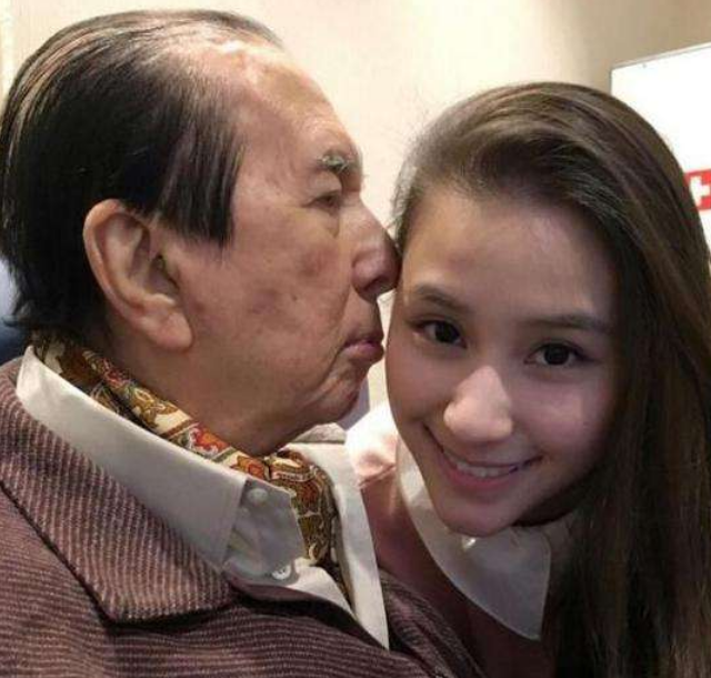 何超莲带窦骁返三太800平豪宅,女方父母对准驸马态度大不同