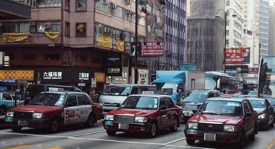 香港的车为何都能一尘不染 难道天天洗车 一去停车场终于明白了 生活资讯 娱乐新闻网