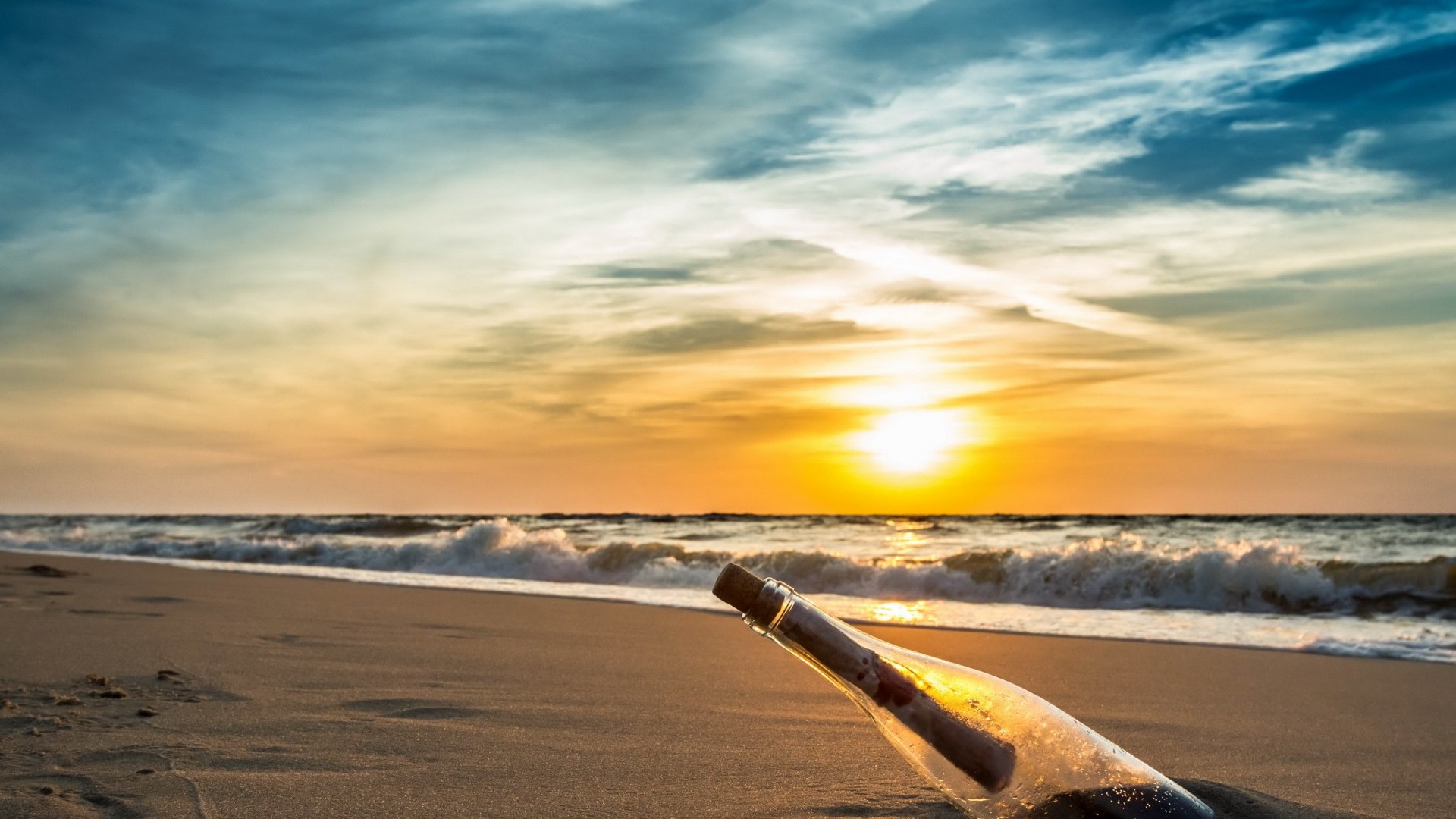 不要总是仰头等着天上掉馅饼，路上有坑，会摔着的