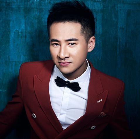 当年创作《老人与海》的海鸣威,如今又有几个人记得?今天要说的人,就