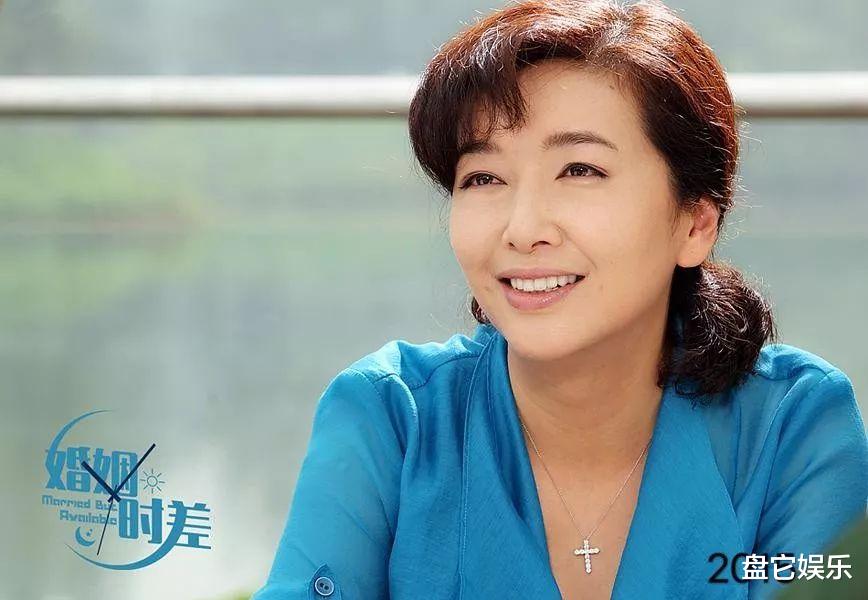 影视歌坛两开花的优雅老戏骨,盘点演员江珊31年的容貌变化