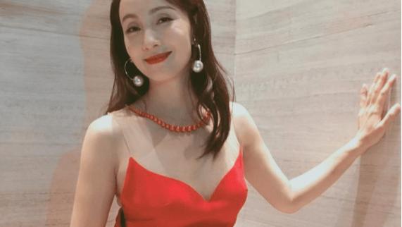 「陶虹」当48岁宁静遇上48岁陶虹，终于见识到野性美和天然美的差距有大了！