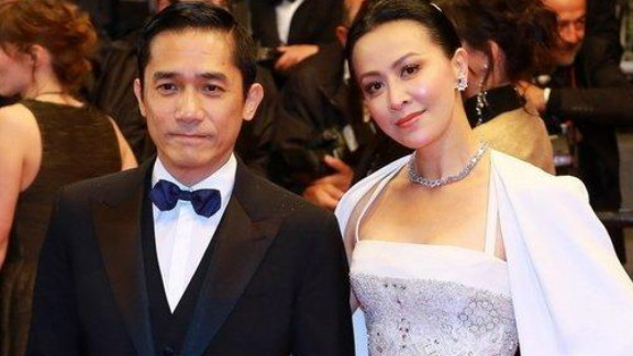 谭咏麟|他哄发妻做丁克，却与小22岁女歌迷生子，5亿资产给私生子