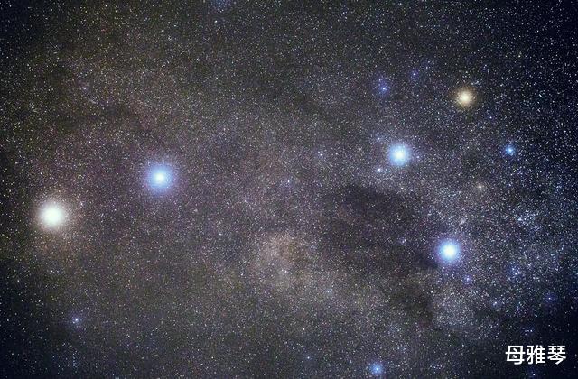 诸葛亮问张飞 天上有多少颗星星 张飞答道 生活资讯 存满娱乐网