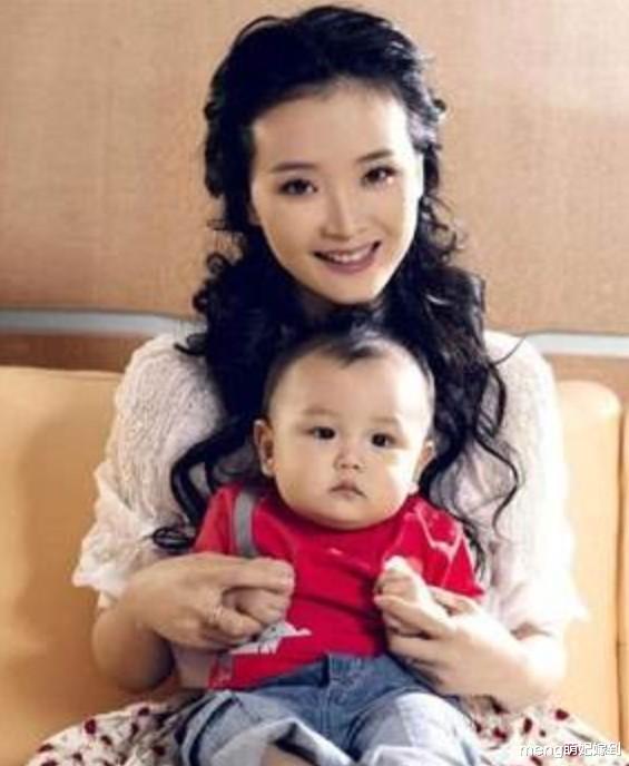 豪门难进?放弃演戏的王艳,家庭地位不如保姆?44岁为老公拼二胎