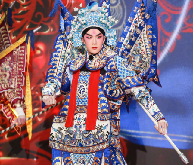 天天向上开年大戏王一博首次挑战戏曲武生被京剧专业人士夸奖