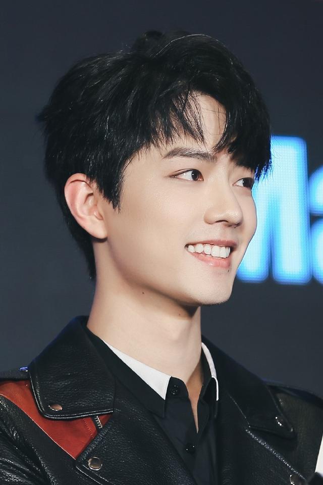 肖战又捐物资了!价格昂贵打脸黑粉,粉丝:我粉了个神仙