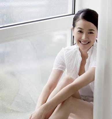 曾是体操冠军的她,16岁被姜文带入演艺圈,没想到情感生活混乱不堪!
