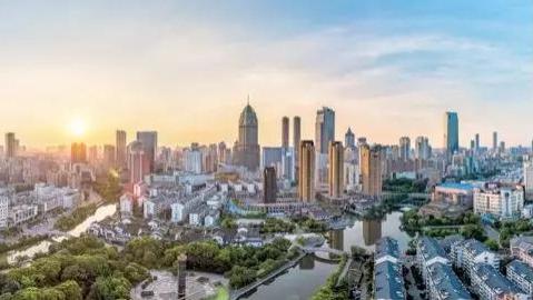 疫情之下 直播卖房真管用？